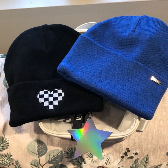 STEVE MADDEN Back Pack/Hats - Picture 2 of 12